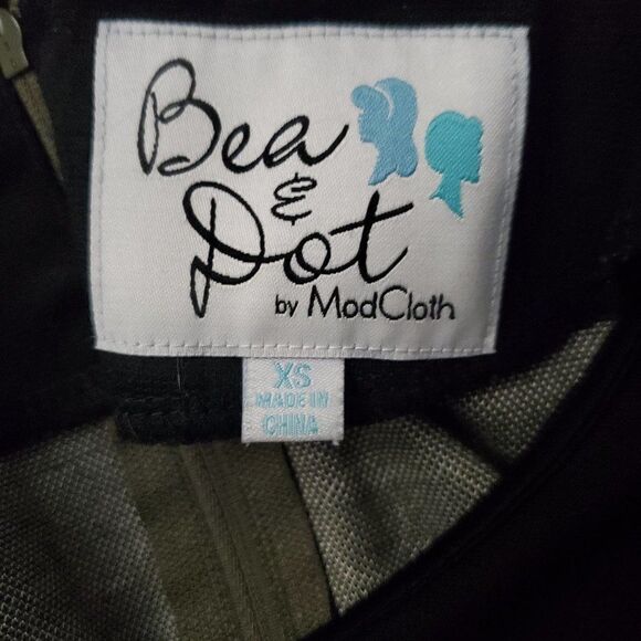 MODCLOTH Bea & Dot pin up flare polka dot dress XS - Picture 6 of 8